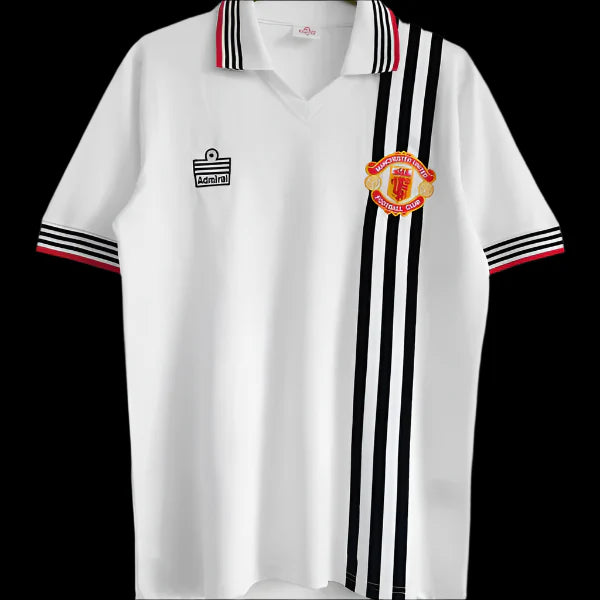 Manchester United 1975/80 Away Retro Kit