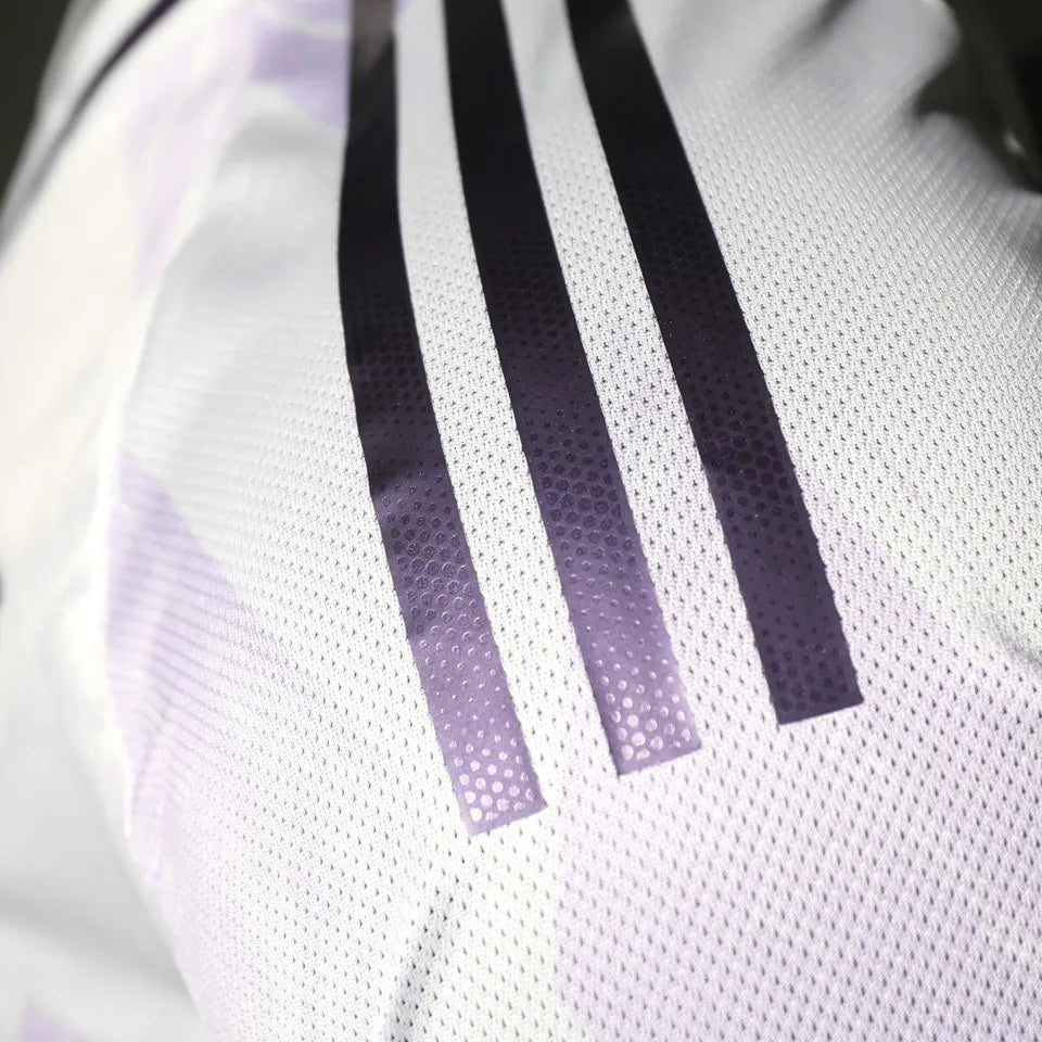 Manchester United 25/26 Away Kit